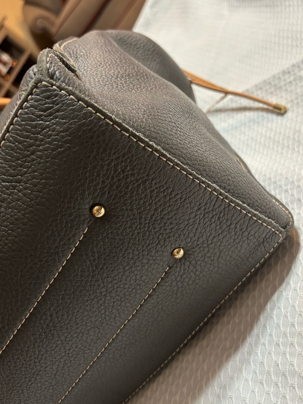 CH Carolina Herrera Black and Tan Leather Tote - Picture 10 of 16